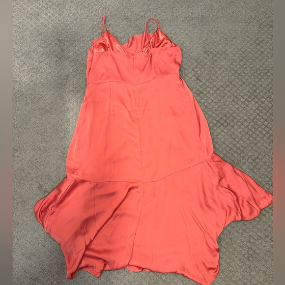 Dress - Picture 4 of 4